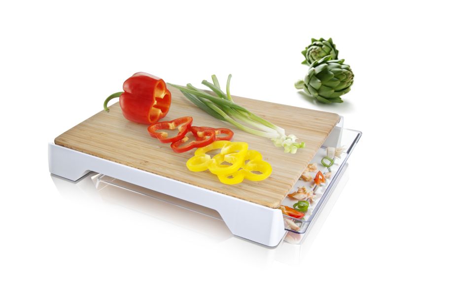 tomorrows_kitchen_snijplank_met_afvalbak.jpg